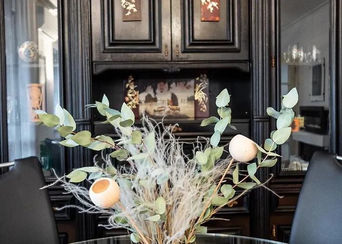 Spacious 3-br Retreat アパート ソフィア