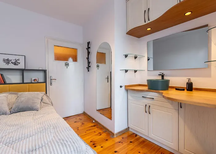 Spacious 3-br Retreat *