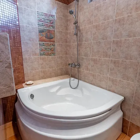 Spacious 3-br Retreat * סופיה