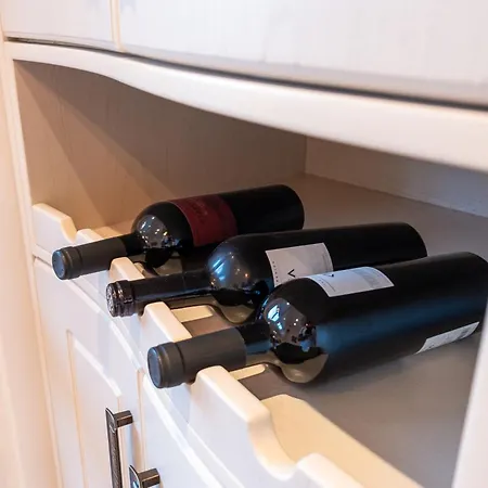 Spacious 3-br Retreat *